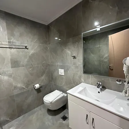 Driloni Otel Tushemisht