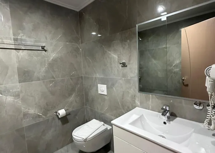 Driloni Hotell Tushemisht